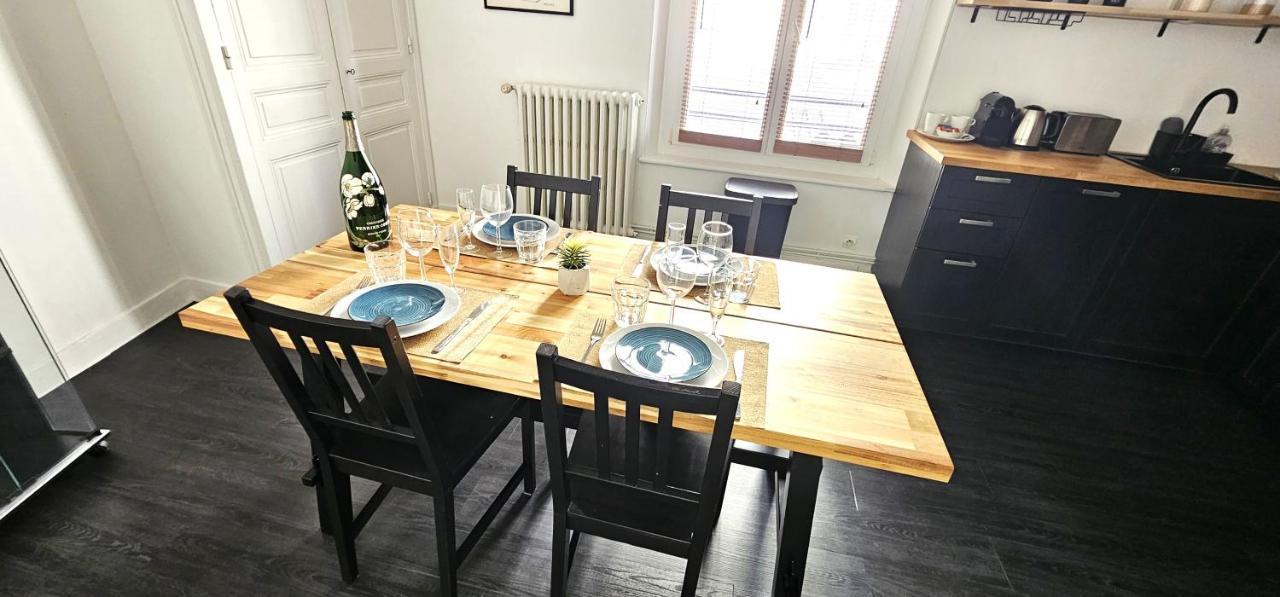 Reims - Hypercentre Le Chapelains Apartman Kültér fotó